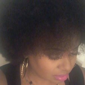 Meet your Posher, Cynthia